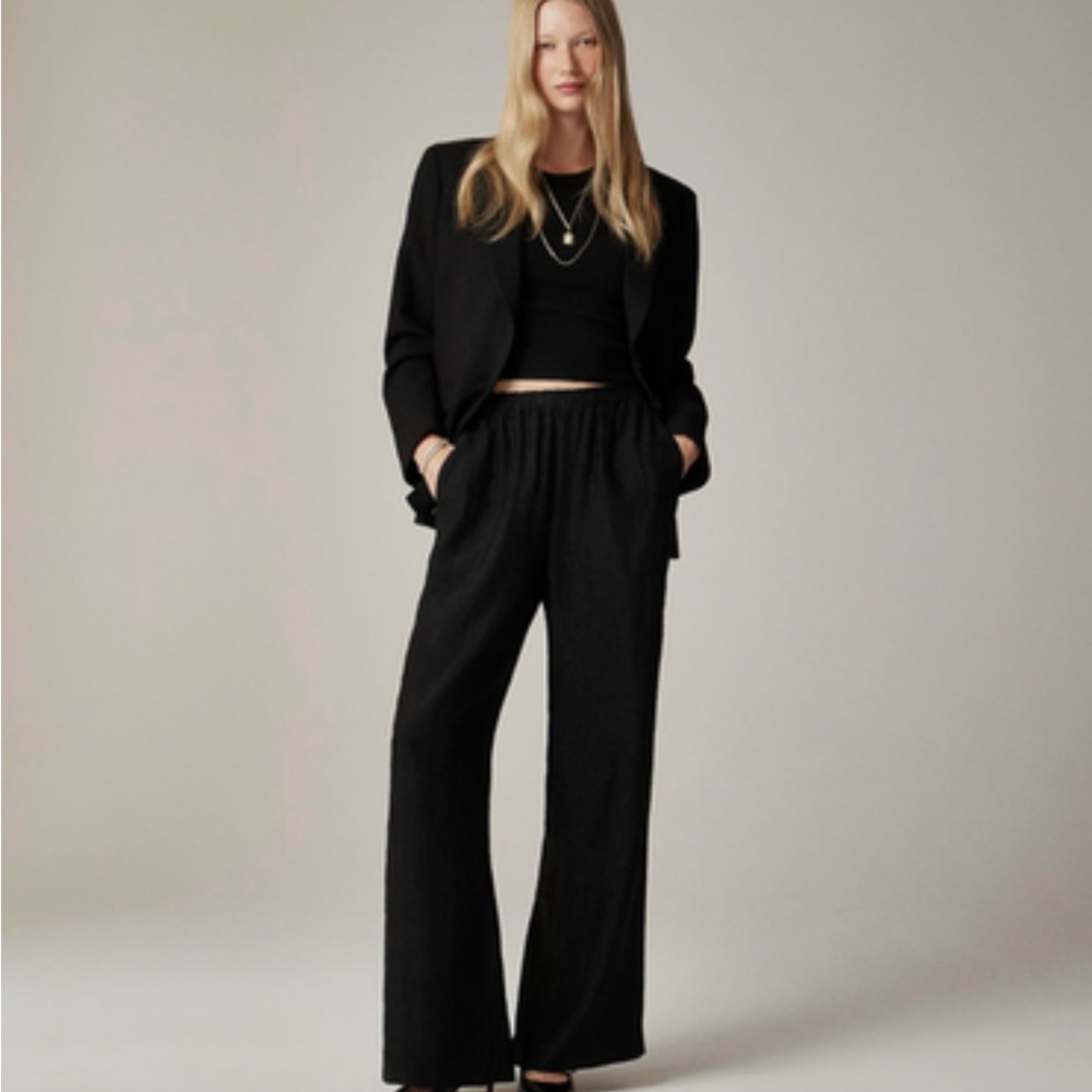 NWoT! J. Crew Stratus Black pant in textured satin Sz L